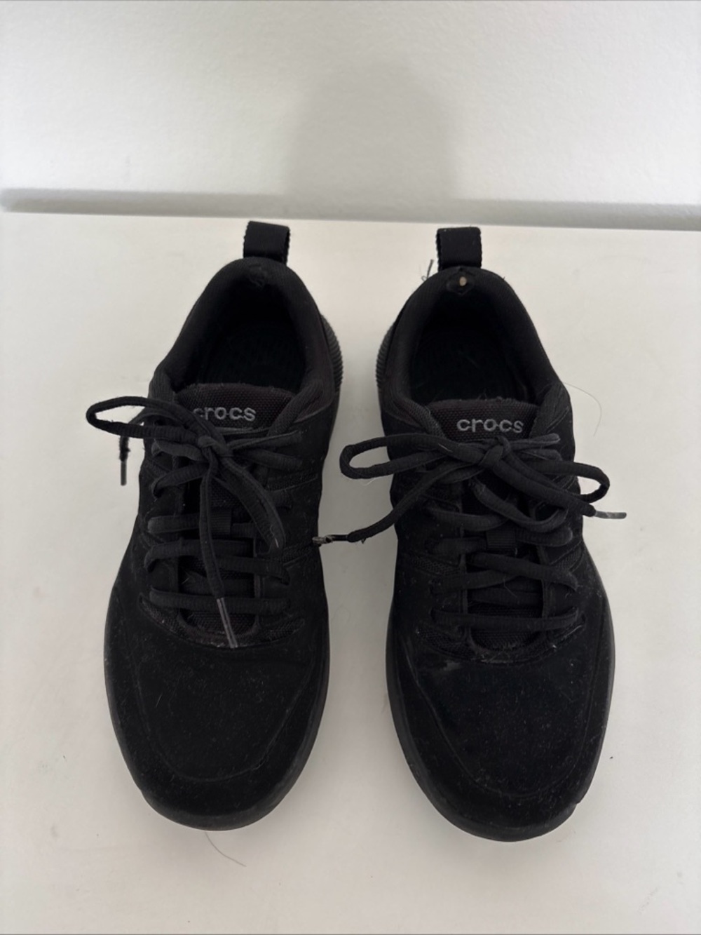 CROCS Women's Black Lace-Up Casual Sneakers